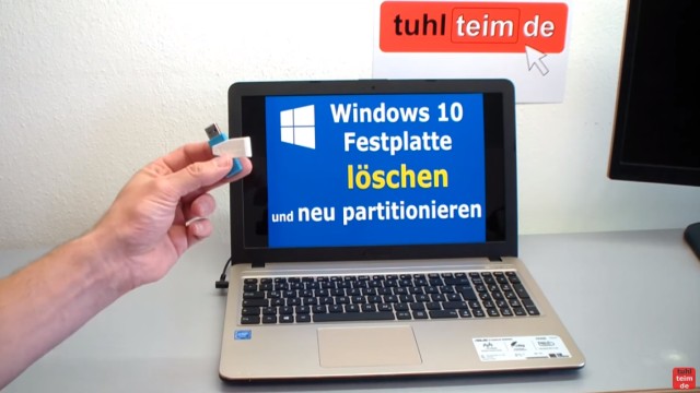 Windows 10 Festplatte SSD - Partitionen löschen - formatieren - neu anlegen - Methode Nr.1 - von Windows 10 USB-Stick booten