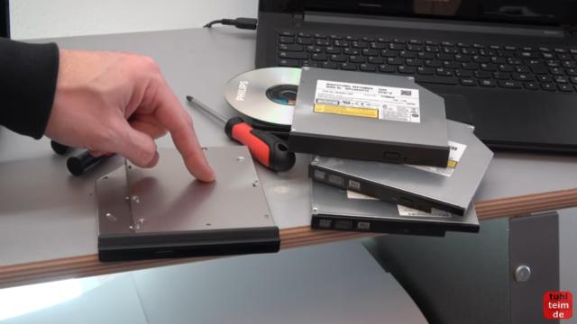 Notebook DVD Laufwerk oder BluRay ausbauen und wechseln - verschiedene Laufwerke mit verschiedenen Blenden