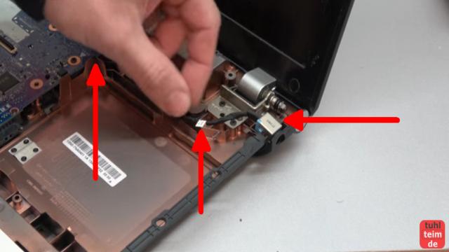 Acer Notebook defekt - öffnen und reparieren - Mainboard ausbauen - V3 771G - Stromkabel mit Anschlussbuchse prüfen