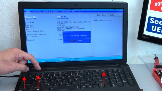 Notebook UEFI-Bios CSM Windows 10 SecureBoot einstellen und von USB oder DVD booten - ins Bios mit Windows 10 - ohne SecureBoot und UEFI funktioniert Escape, F2 oder Entfernen wieder