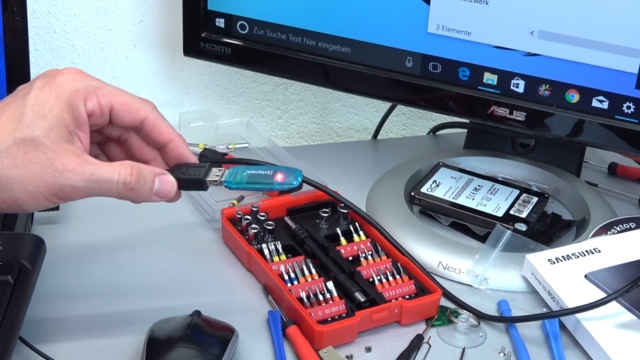 Thunderbird Profil kopieren - Backup auf USB-Stick - Emails und Konto sichern - USB-Stick einstecken