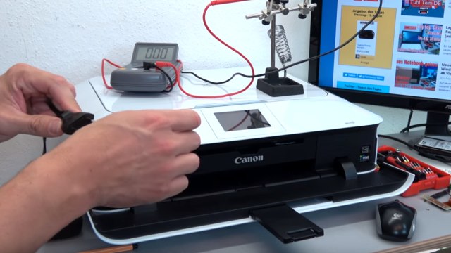 Canon Pixma Drucker: 200V Restspannung am herausgezogenen Netzstecker - Fingertest ohne Probleme