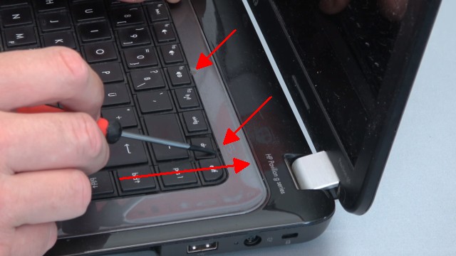 HP Pavilion g6 Laptop öffnen - Lüfter reinigen SSD einbauen Tastatur ausbauen - Tastaturverriegelung lösen (5 Stück)