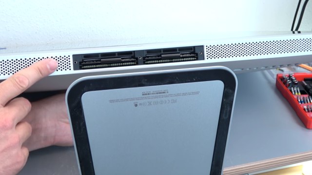 Apple iMac 27 Retina | Pro öffnen - Scheibe entfernen - Display HDD ausbauen - Unterseite - RAM-Module - auch keine Schrauben